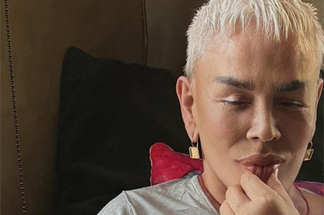 Sezen Aksu�dan Yeni Alb�m �Biz De Yeniden Ba�lar�z�