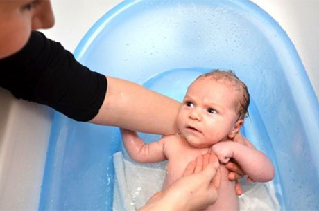 Bebek Banyosu Hakknda Merak Edilen Her ey!