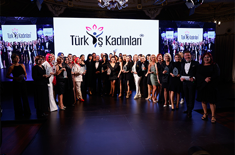 Girişimci İş Kadınları Türk İş Kadınları Plaket Töreninde Buluştu