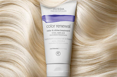 Aveda İlk Kullanımda Bile Saç Rengini Canlandıran ve Yenileyen Vegan Saç Bakım Maskesini Sunuyor!