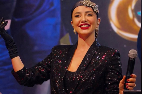 �yk� G�rman Bulgaristan`� G�zelli�i ve �ark�lar�yla Fethetti