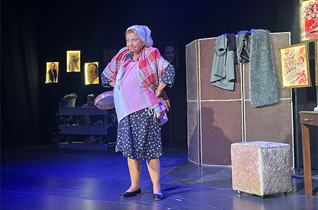 Unutulmaz Sanat Adile Nait Tiyatroda Yeniden Hayat Buluyor